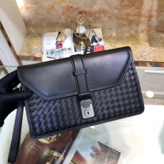 Mens Bottega Veneta Clutch Bags